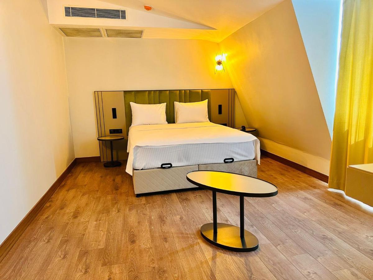 Nice Royal Suite Истанбул Екстериор снимка